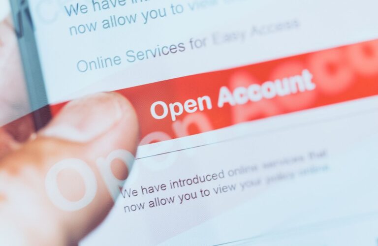 外国人社員の銀行口座開設をスムーズにする方法｜企業担当者向けガイド